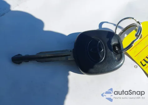 2008 Toyota Corolla Ce z USA, uszkodzony, nr VIN 1NXBR32E88Z996477